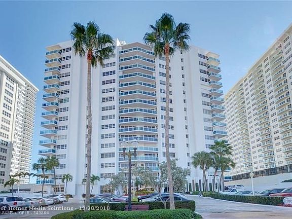 2nd image of 3430 Galt Ocean Dr APT 1008