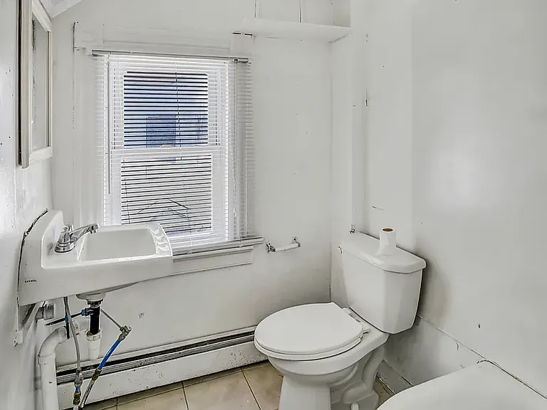 221 Willow St #2 — Photo 3