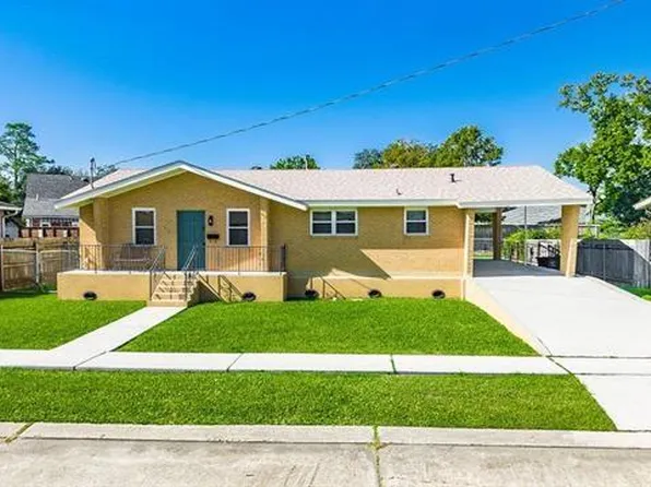 1312 Generes Dr, Harahan, LA 70123