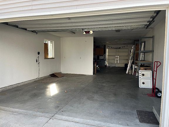 2 car garage