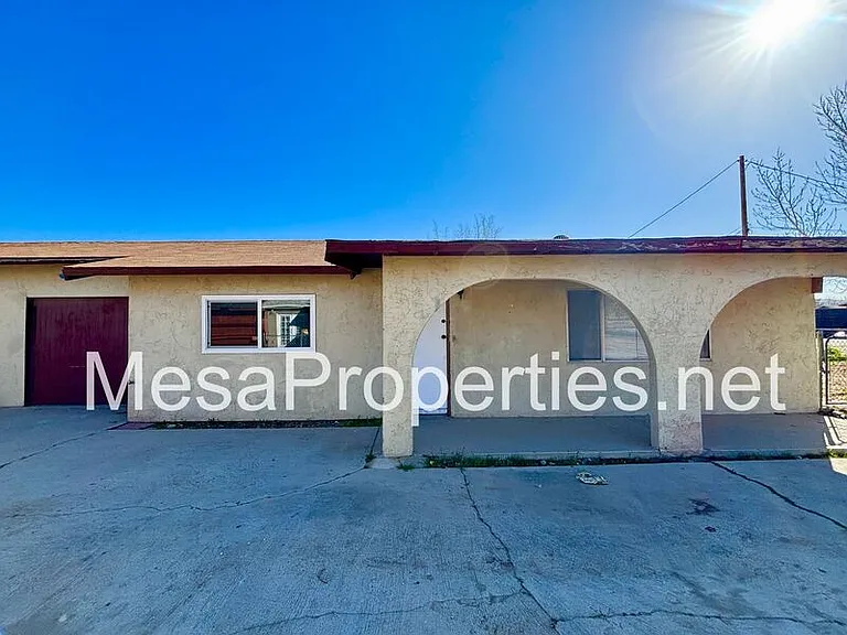 16142 Orange St #A — Photo 3