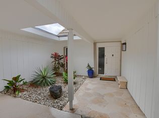 303 Bridgewood Ct SW, Boca Raton, FL 33434