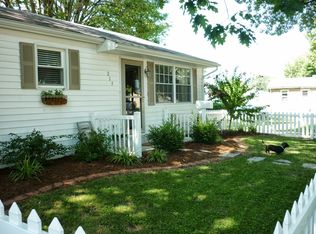 213 E 3rd St, O'Fallon, IL 62269