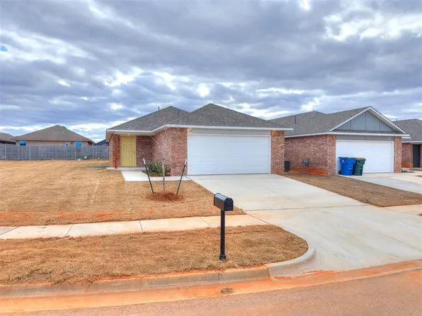 923 Hudson Rd, Chickasha, OK 73018