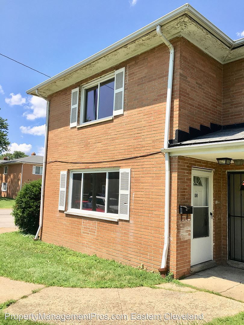 4925 Banbury Ct 14, Warrensville Heights, OH 44128 Zillow