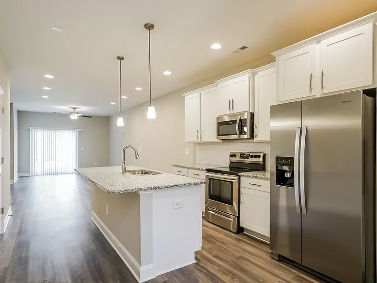 7244 Bellacroft Dr — Photo 8