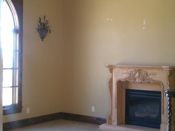 3rd image of 399 E Heritage Hills Dr