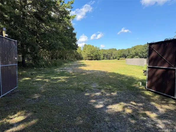 245 N sunrise service Road, Manorville, NY 11949
