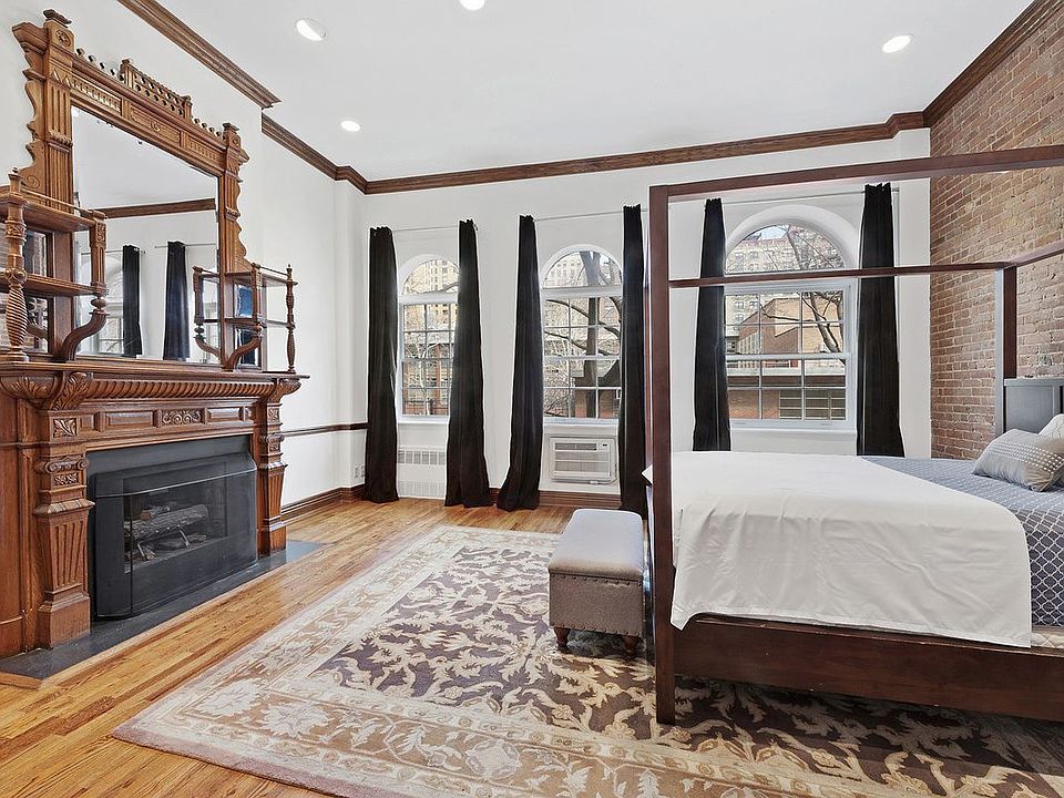 1st image of 152 W 77th St APT 1