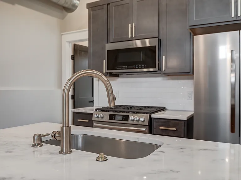 1523 W Cary St #9I — Photo 7