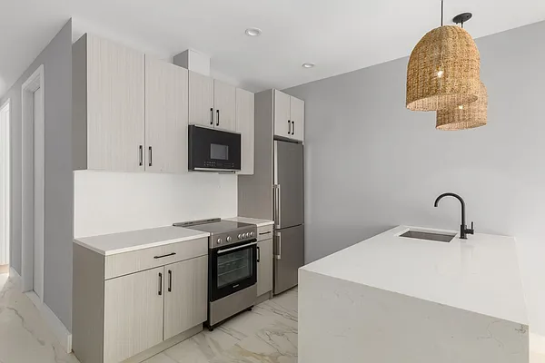 Rented by Compass | media 8