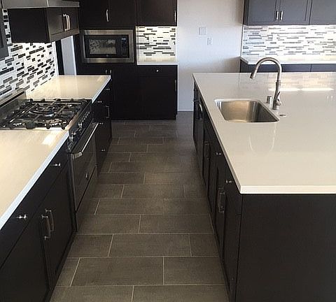 Marquette-465-Kitchen2