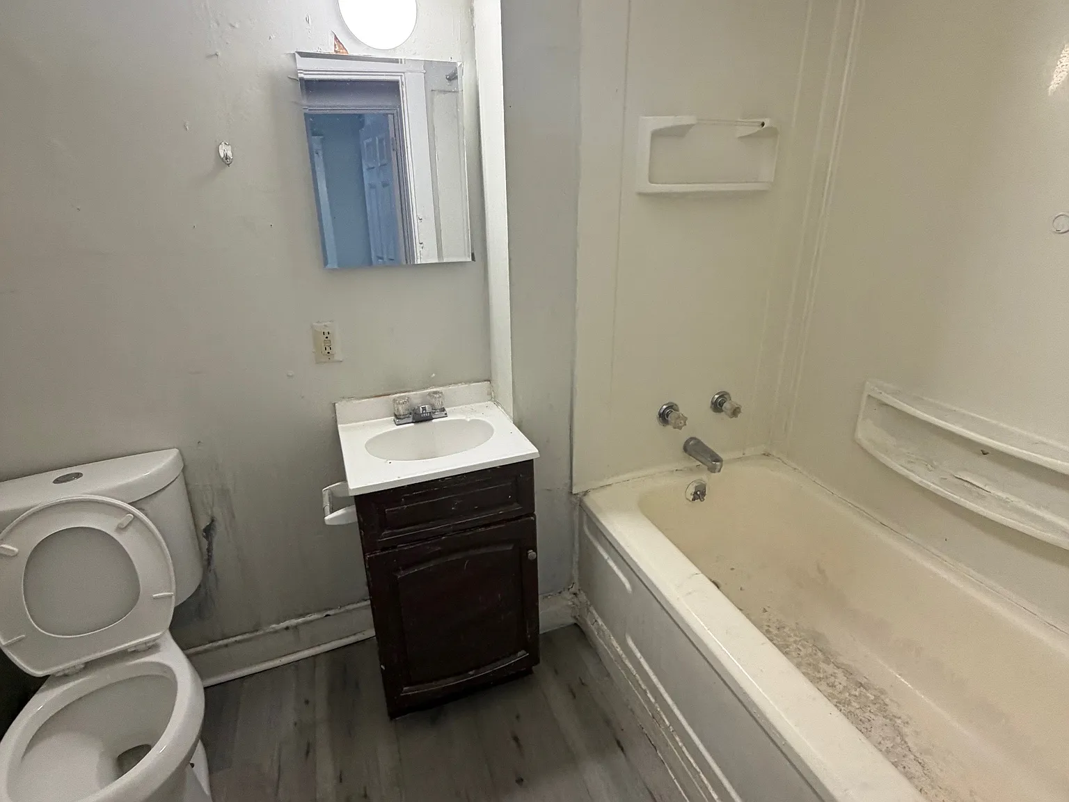 272 Main Street — Photo 3