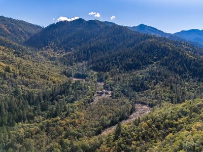 379 Savage Creek Rd, Grants Pass, OR, 97527