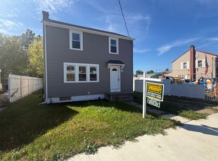 3320 Cherry St, Erie, PA 16508