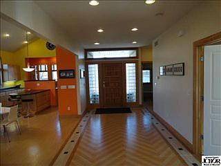 2nd image of 221 Manor Ct S