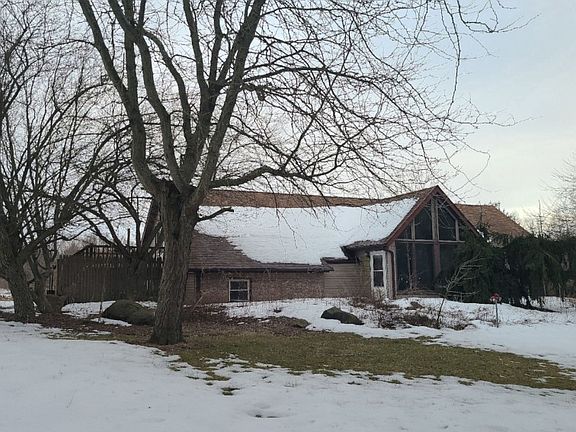 3rd image of 4531 S Graber Dr