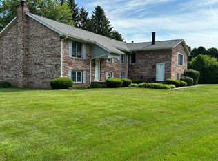 7044 Lake O Springs Ave NW, North Canton, OH 44720