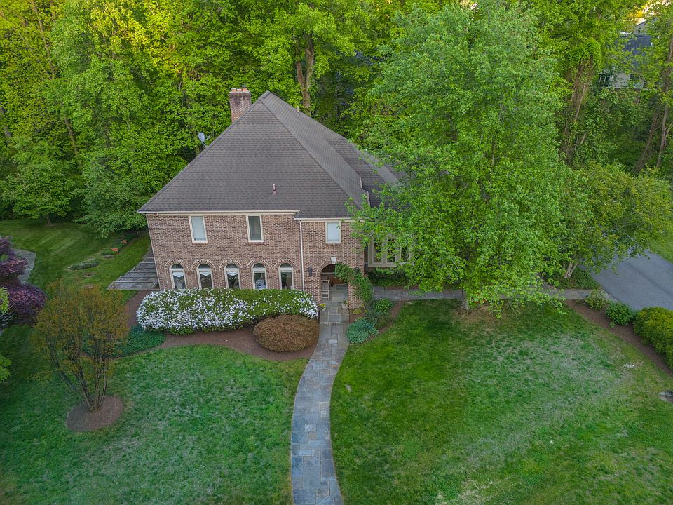 1st image of 7005 Endicott Ct