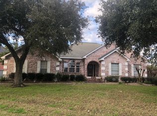 2 Carmel Valley Dr, Slidell, LA 70458