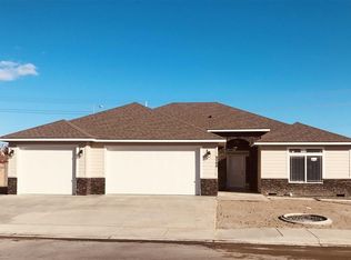 8548 W 11th Ave, Kennewick, WA 99337