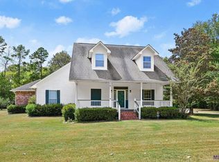 10447 Durmast Dr, Greenwell Springs, LA 70739