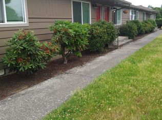 23029 NE Arata Rd APT 3, Wood Village, OR 97060