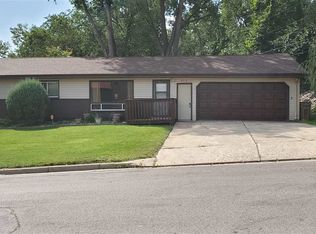 805 17th Ave NW, Minot, ND 58703