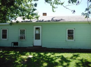 413 3rd St, Sparland, IL 61565