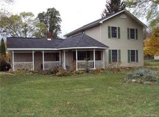3483 Byron Rd, Howell, MI 48855