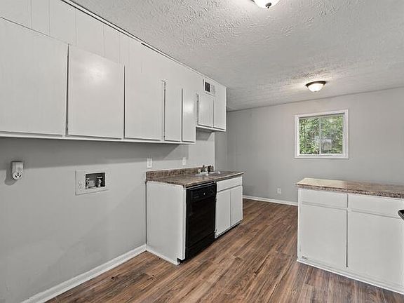 2nd image of 1655 N Atwood Dr APT F4