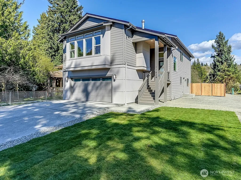 11624 42nd Avenue S photo 1