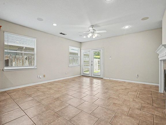 4th image of 2809 Morning Brook Way