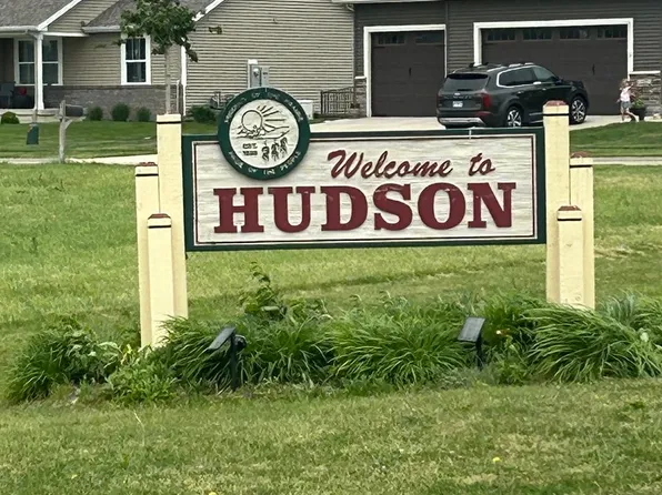 108 Blue Bird Ct Lot 163, Hudson, IL 61748