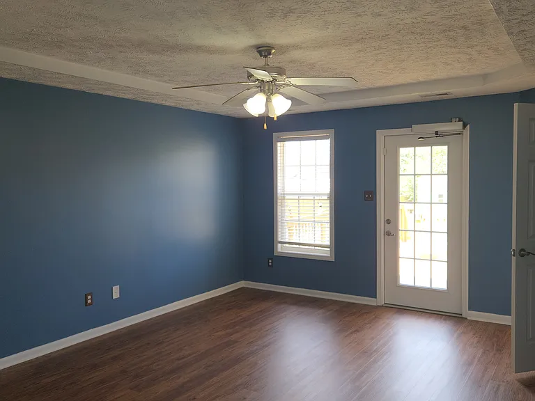 196 Sandspur Ct — Photo 28