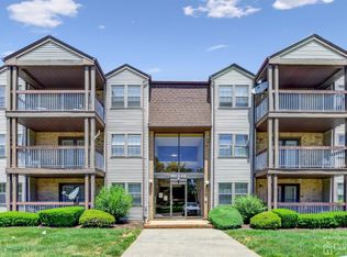 409 Newport Ct, Fords, NJ 08863