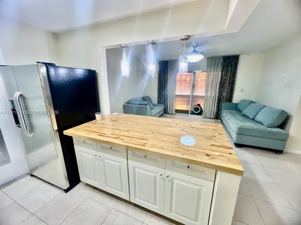 1631 NW 46th Ave #119, Fort Lauderdale, FL 33313