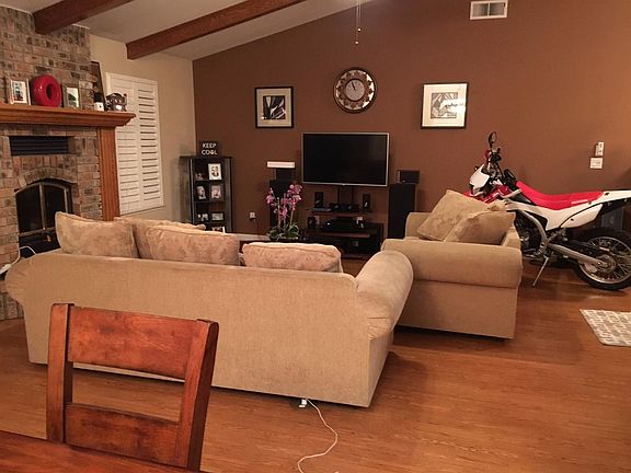 3rd image of 1771 Herbert Ct