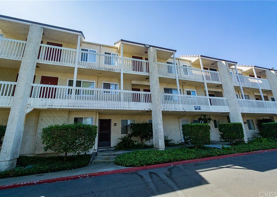1st image of 201 S Ventura Rd Unit 8