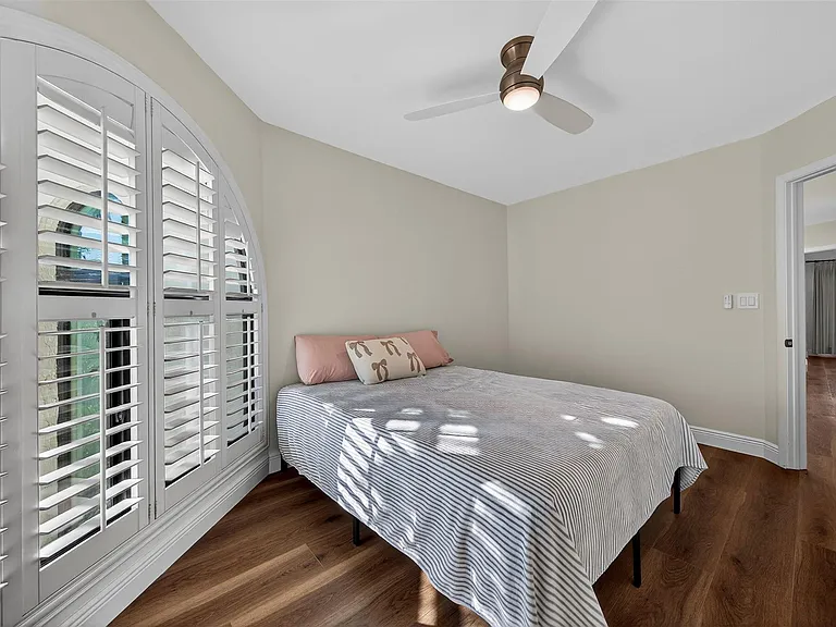 1505 SE 11th St — Photo 65