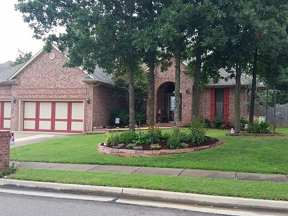 3rd image of 2724 Ashebriar Ln