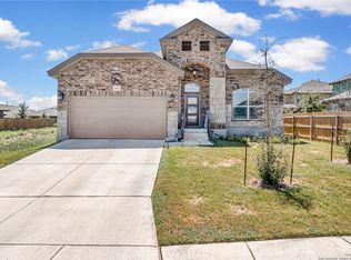 6870 Comanche Vw, San Antonio, TX 78233