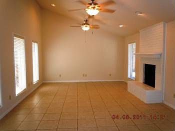 5th image of 905 Chetwood Cir