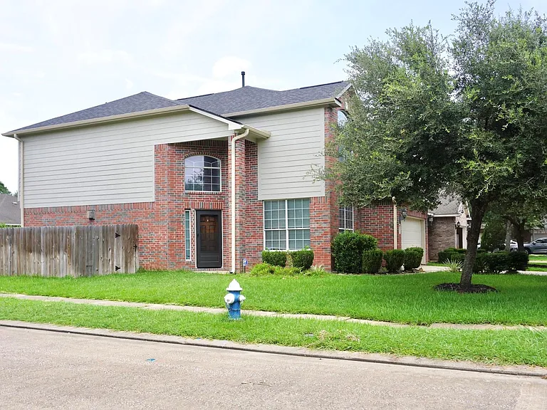 2522 Oakthorn Ct — Photo 4