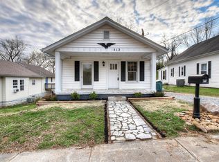 512 S Cedar Ave, Elizabethton, TN 37643