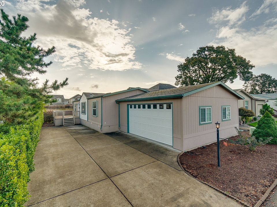 1st image of 5101 NE 121st Ave