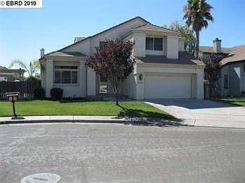 1st image of 2490 Cove Pl