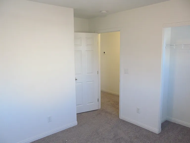 7841 Tyrell Peaks St — Photo 29