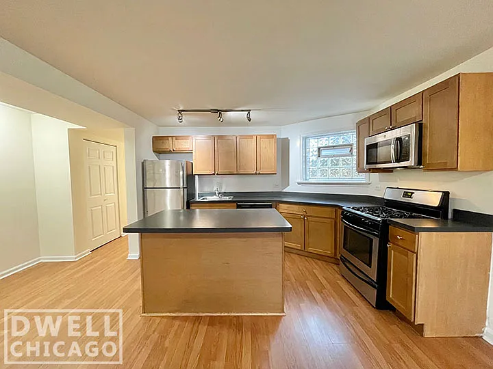 3045 W Logan Blvd #3047G — Photo 3