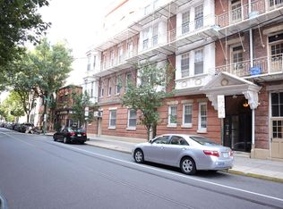 302 S 12th St #301B, Philadelphia, PA 19107